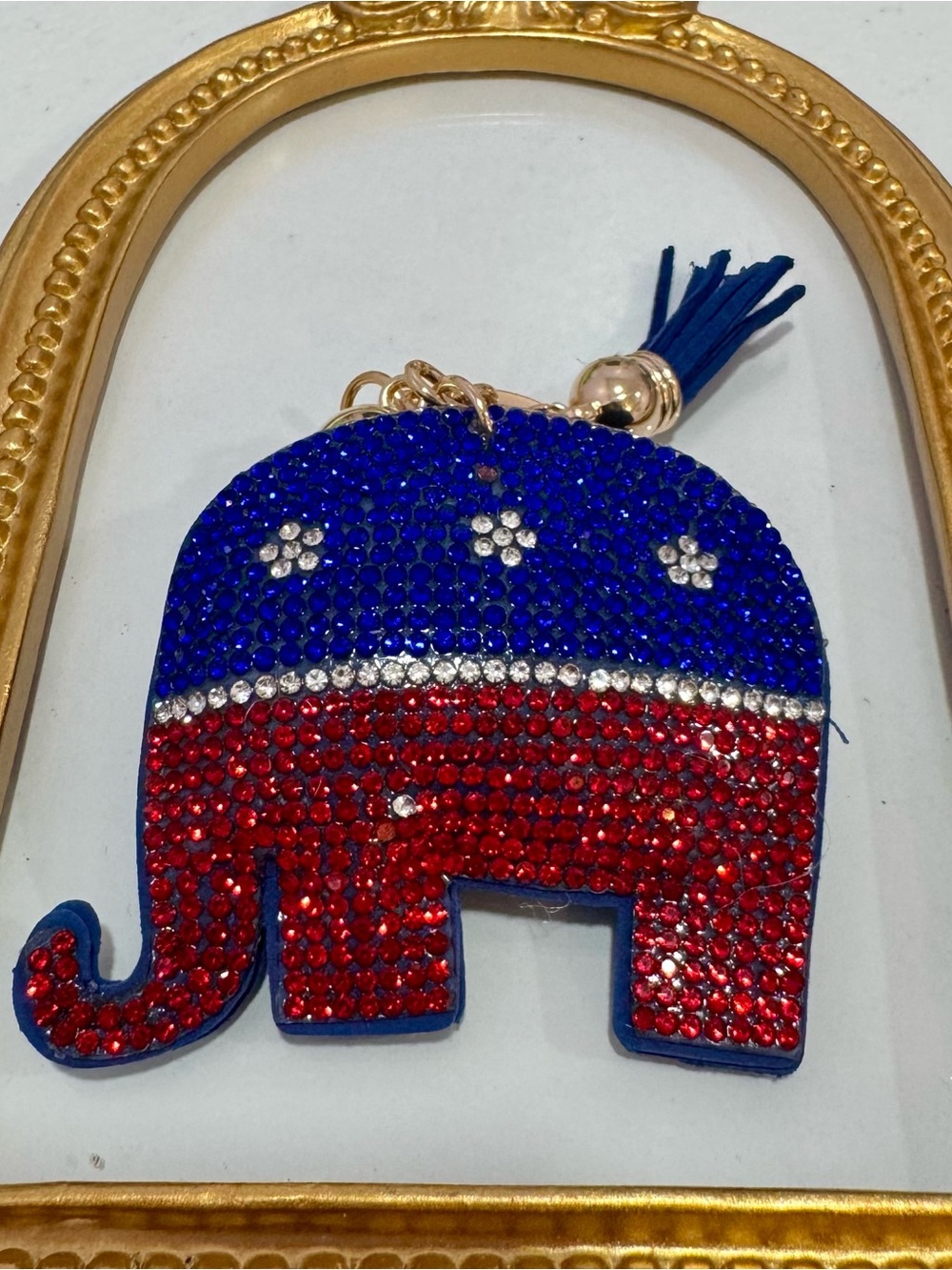 New Red/Blue Rhinestone Elephant Keychain - Picture 3 of 4